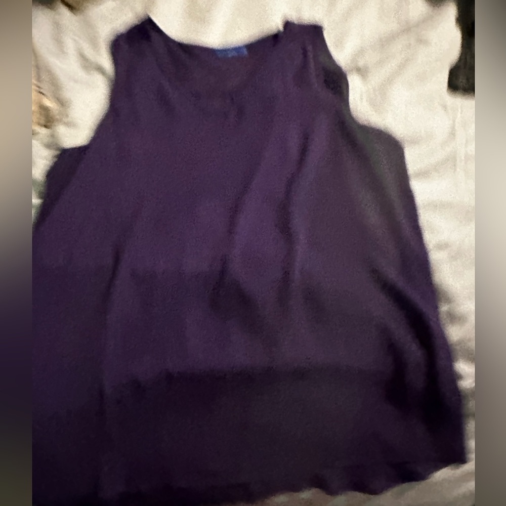 Tank top.